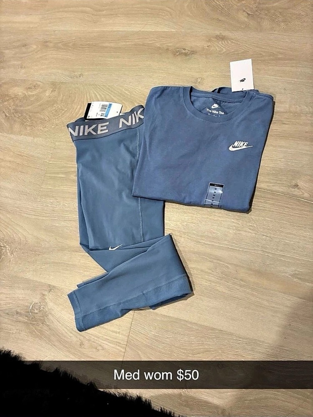 Nike Women's Blue Athletic Set Size Medium NWT